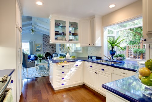 Design-and-upgrade-to-a-luxury-kitchen-adds-value-to-your-home-Broadbent-Construction